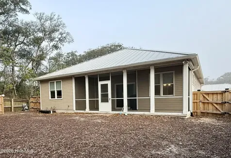 100 Evergreen Lane Pine Knoll Shores NC 28512