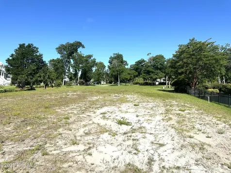 119 Cape Point Boulevard Cape Carteret NC 28584