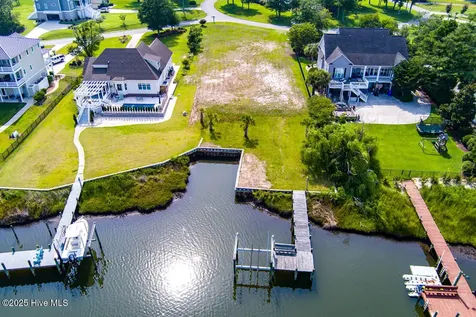 119 Cape Point Boulevard Cape Carteret NC 28584