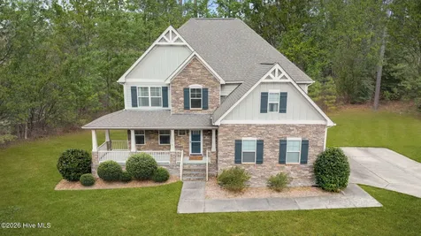 195 Glenmoor Drive Southern Pines NC 28387