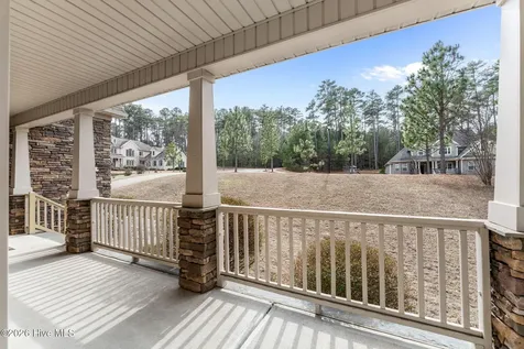 195 Glenmoor Drive Southern Pines NC 28387