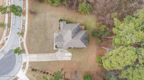 195 Glenmoor Drive Southern Pines NC 28387
