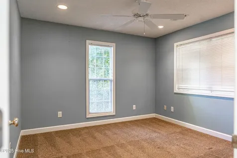 133 /135 S Pine Street Aberdeen NC 28315