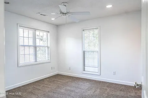 133 /135 S Pine Street Aberdeen NC 28315