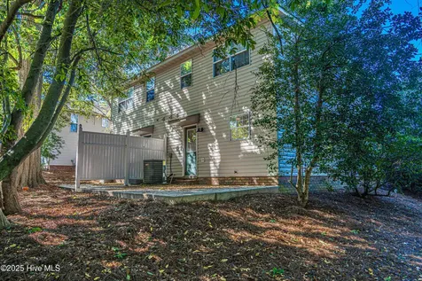 133 /135 S Pine Street Aberdeen NC 28315