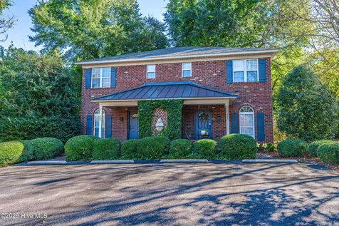 133 /135 S Pine Street Aberdeen NC 28315