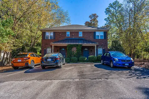 133 /135 S Pine Street Aberdeen NC 28315