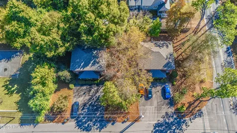 133 /135 S Pine Street Aberdeen NC 28315
