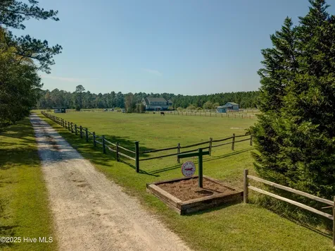 3508 Marathon Avenue Castle Hayne NC 28429