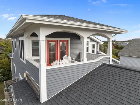 1914 E Dolphin Drive Oak Island NC 28465