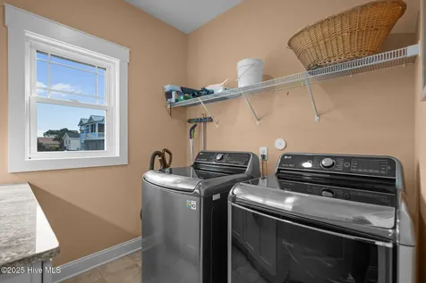 1914 E Dolphin Drive Oak Island NC 28465