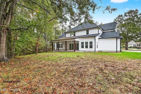 910 Montague Court Jacksonville NC 28546