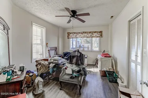 817 S 11th Street Wilmington NC 28401