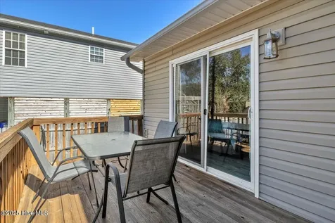 135 NE 36th Street Oak Island NC 28465
