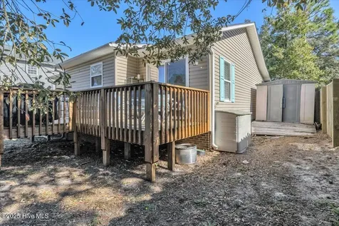 135 NE 36th Street Oak Island NC 28465