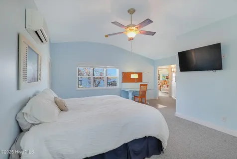 221 Creek Road Beaufort NC 28516