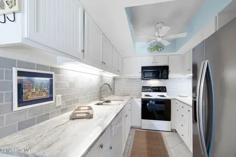 545 Salter Path Road Pine Knoll Shores NC 28512