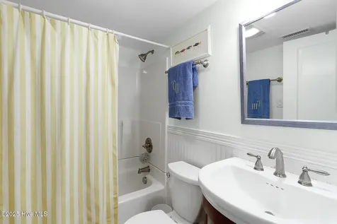 545 Salter Path Road Pine Knoll Shores NC 28512