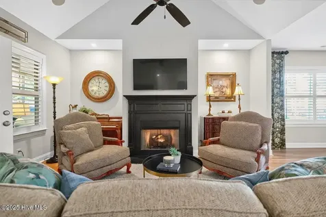 4173 Cambridge Cove Circle SE Southport NC 28461