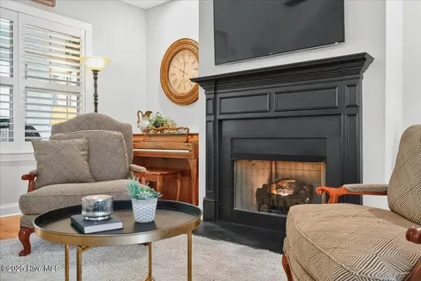 4173 Cambridge Cove Circle SE Southport NC 28461