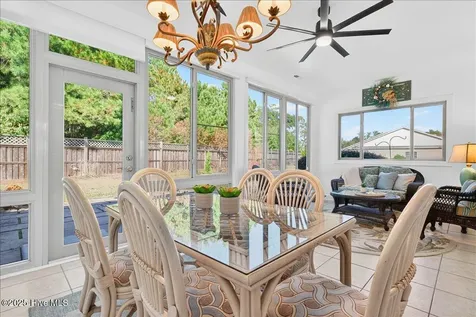 4173 Cambridge Cove Circle SE Southport NC 28461