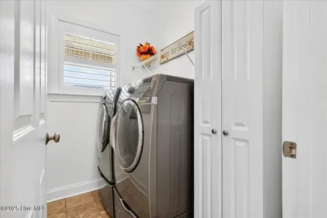 4173 Cambridge Cove Circle SE Southport NC 28461