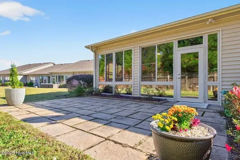 4173 Cambridge Cove Circle SE Southport NC 28461