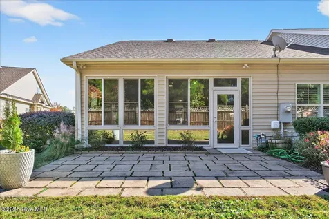 4173 Cambridge Cove Circle SE Southport NC 28461