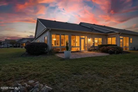 4173 Cambridge Cove Circle SE Southport NC 28461