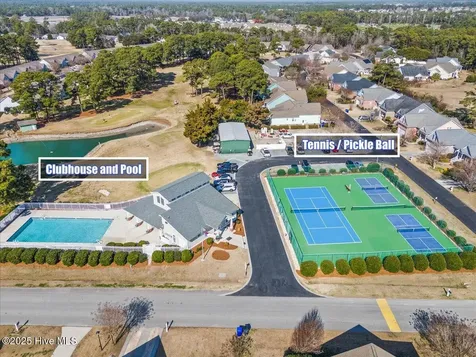 4173 Cambridge Cove Circle SE Southport NC 28461