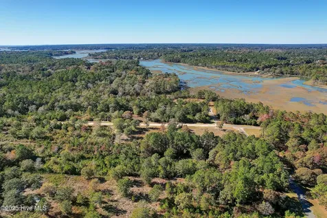 2021 Sea Lavender Road SW Supply NC 28462