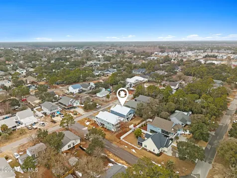 204 NE 33rd Street Oak Island NC 28465