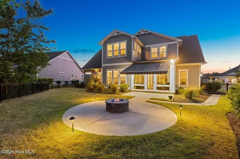 5185 Barcroft Lake Drive Leland NC 28451