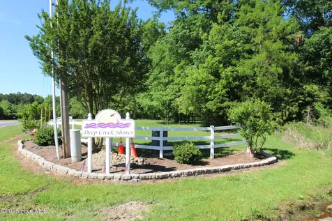 346 See View L Lane Hertford NC 27944