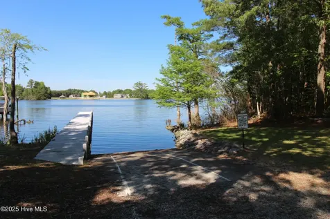 346 See View L Lane Hertford NC 27944