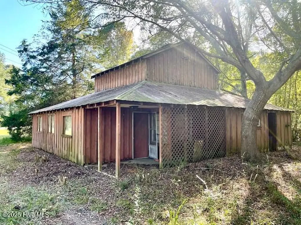15205 Us-701 Highway Garland NC 28441