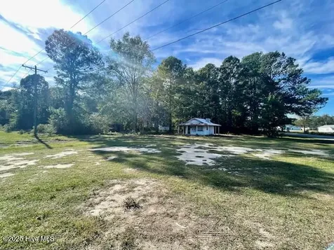 15205 Us-701 Highway Garland NC 28441