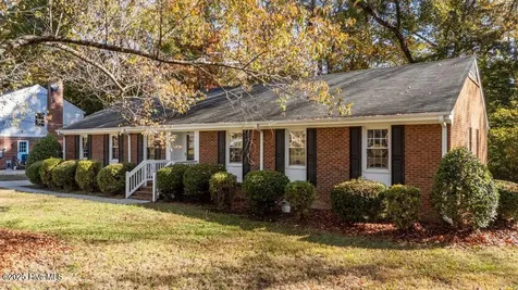 1402 Cherry Lane NW Wilson NC 27896
