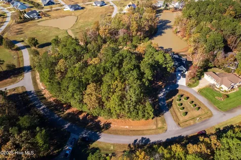 65 Standard Bred Way Hertford NC 27944