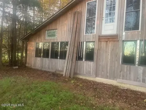 1890 Oneal Road Whitakers NC 27891