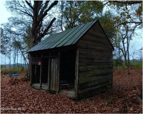 1890 Oneal Road Whitakers NC 27891