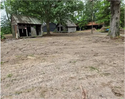 1890 Oneal Road Whitakers NC 27891