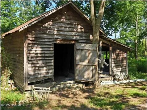 1890 Oneal Road Whitakers NC 27891