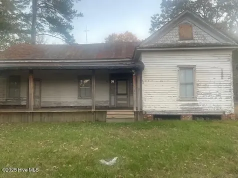 1890 Oneal Road Whitakers NC 27891