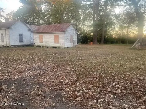1890 Oneal Road Whitakers NC 27891