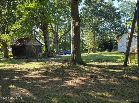 1890 Oneal Road Whitakers NC 27891