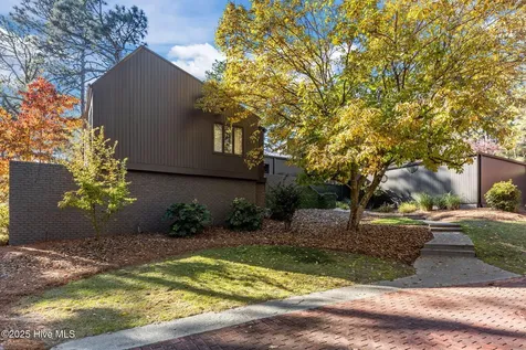 75 Lake Dornoch Drive Pinehurst NC 28374