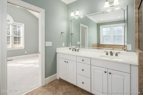 1048 Augusta Lane Greenville NC 27858