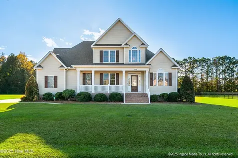 1048 Augusta Lane Greenville NC 27858