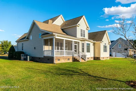 1048 Augusta Lane Greenville NC 27858
